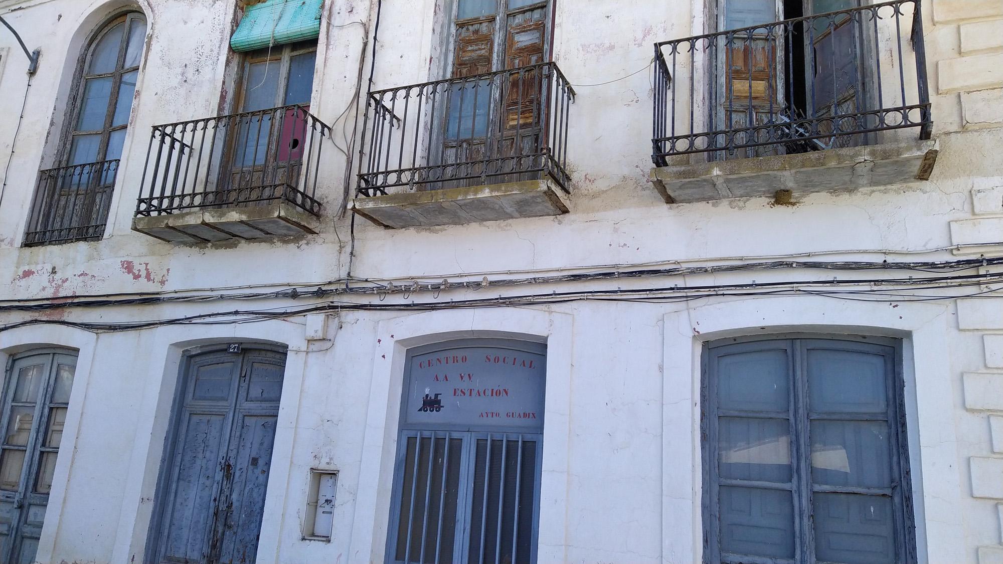 talleres estación tren Guadix